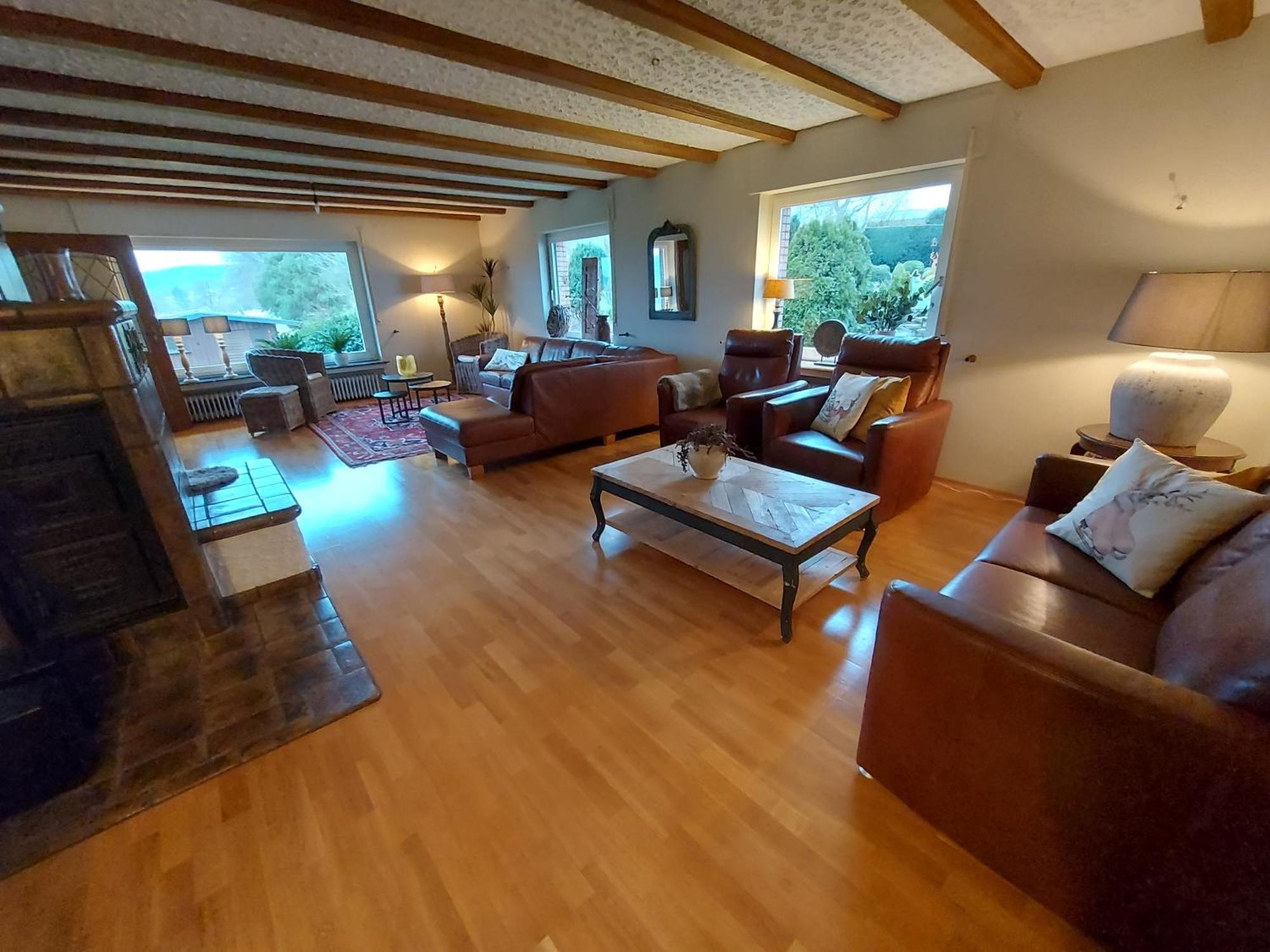 Ferienhaus Hescheld With Private Jacuzzi Хелленталь Экстерьер фото