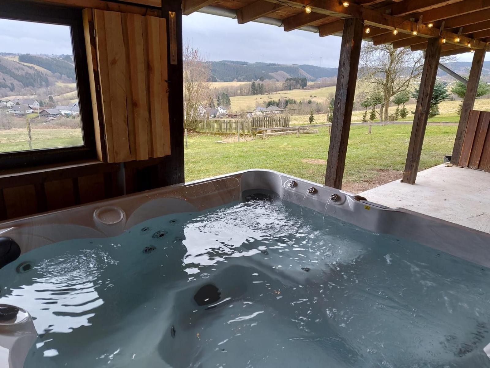 Ferienhaus Hescheld With Private Jacuzzi Хелленталь Экстерьер фото