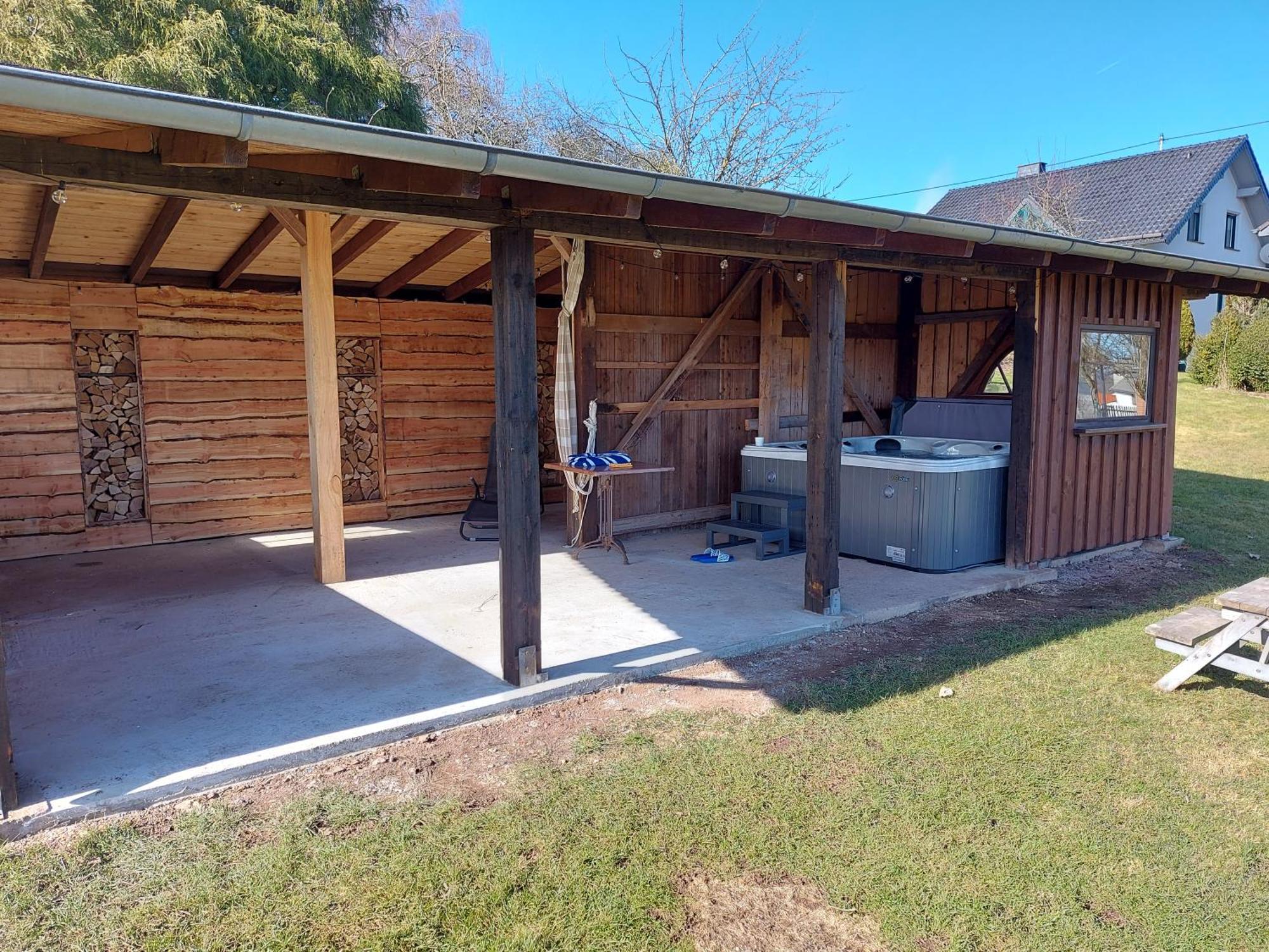 Ferienhaus Hescheld With Private Jacuzzi Хелленталь Экстерьер фото